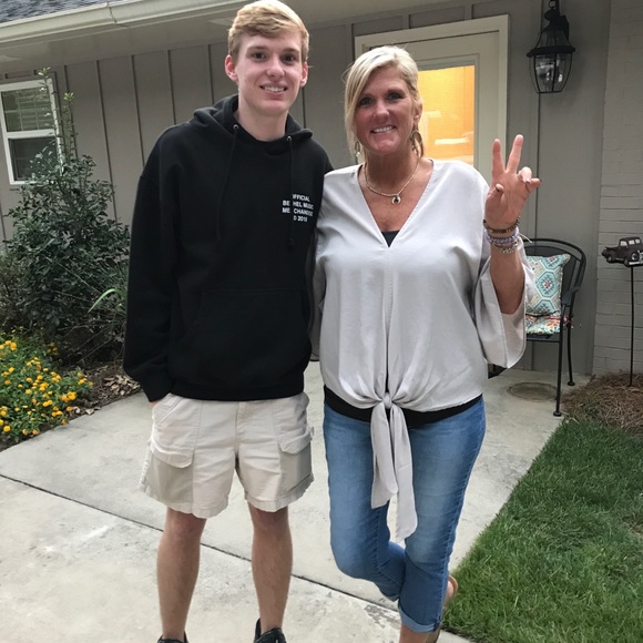 Meet your Posher, Jodi - Picture 2 of 8